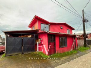 Casa con local comercial en Villarrica